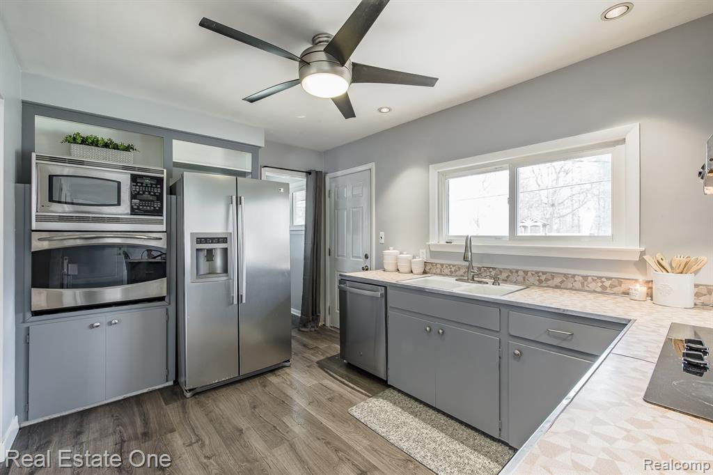475 S Coats Road, Oxford, MI 48371 — Photo 13