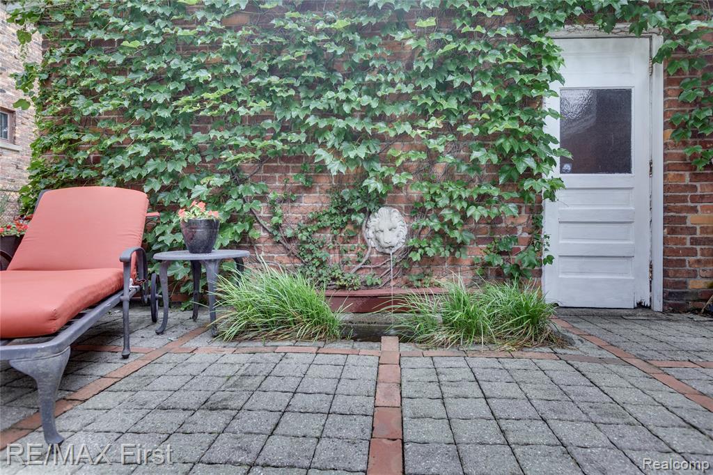 815 Oakridge, Ferndale, MI 48220 — Photo 50