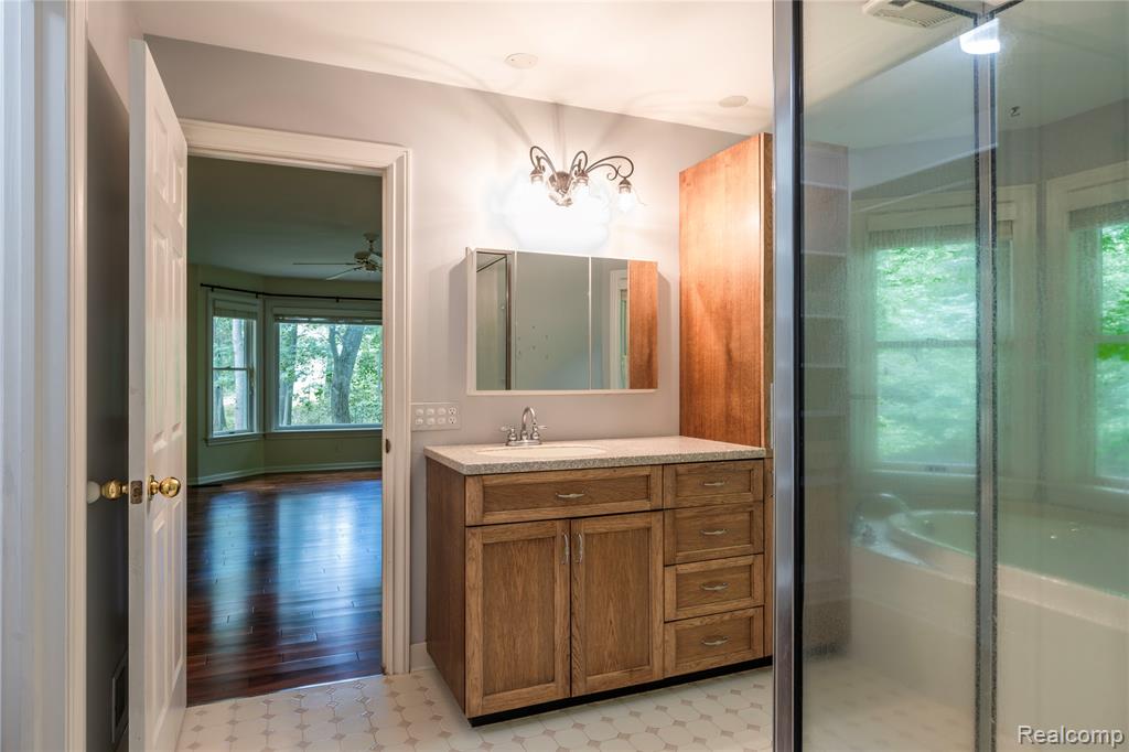 1613 Tu Van Trail, Leonard, MI 48367 — Photo 24
