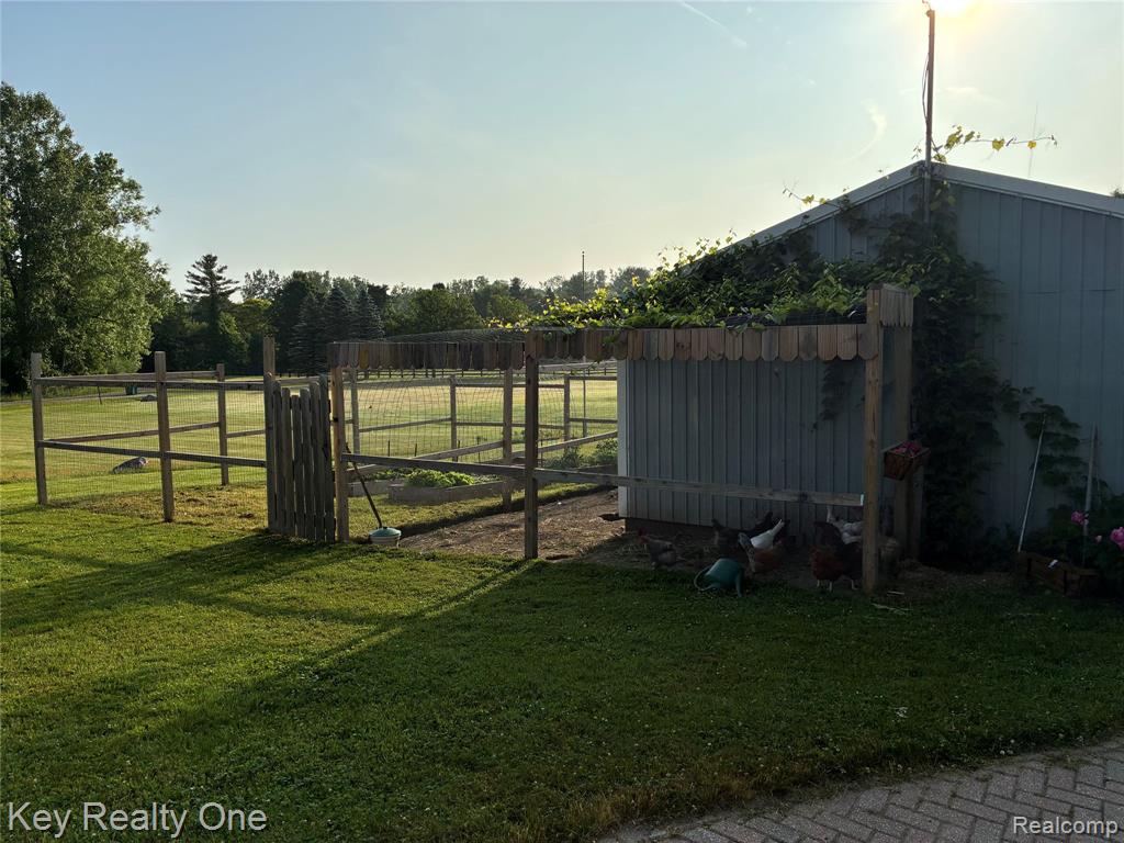1000 W Predmore Road, Oakland, MI — Photo 60