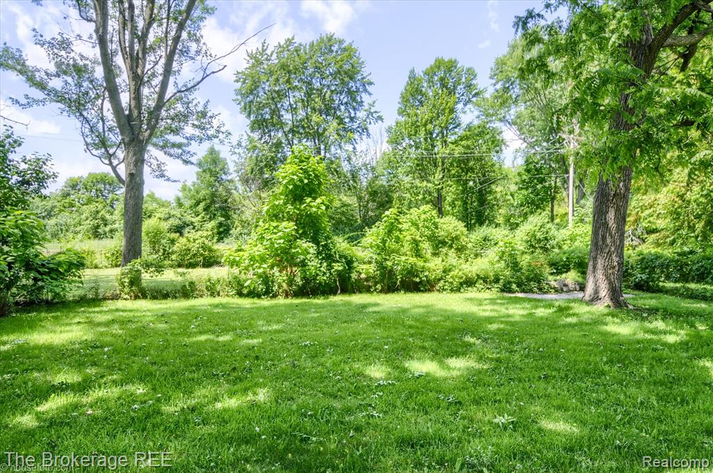 8021 Benson Road, Mount Morris, MI 48458 — Photo 6