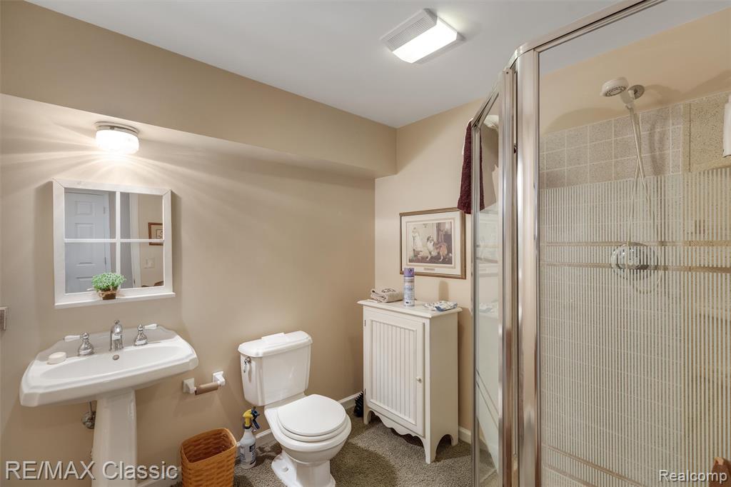 41769 Webster Court, Novi, MI 48377 — Photo 26