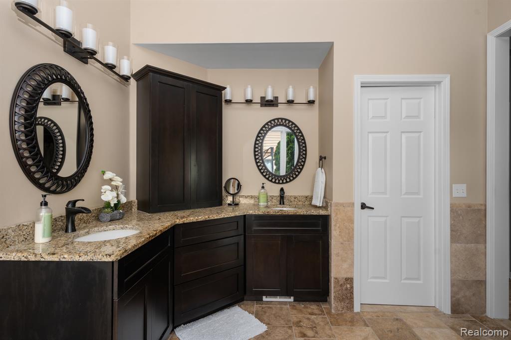 45482 Muirfield Drive, Canton, MI 48188 — Photo 73