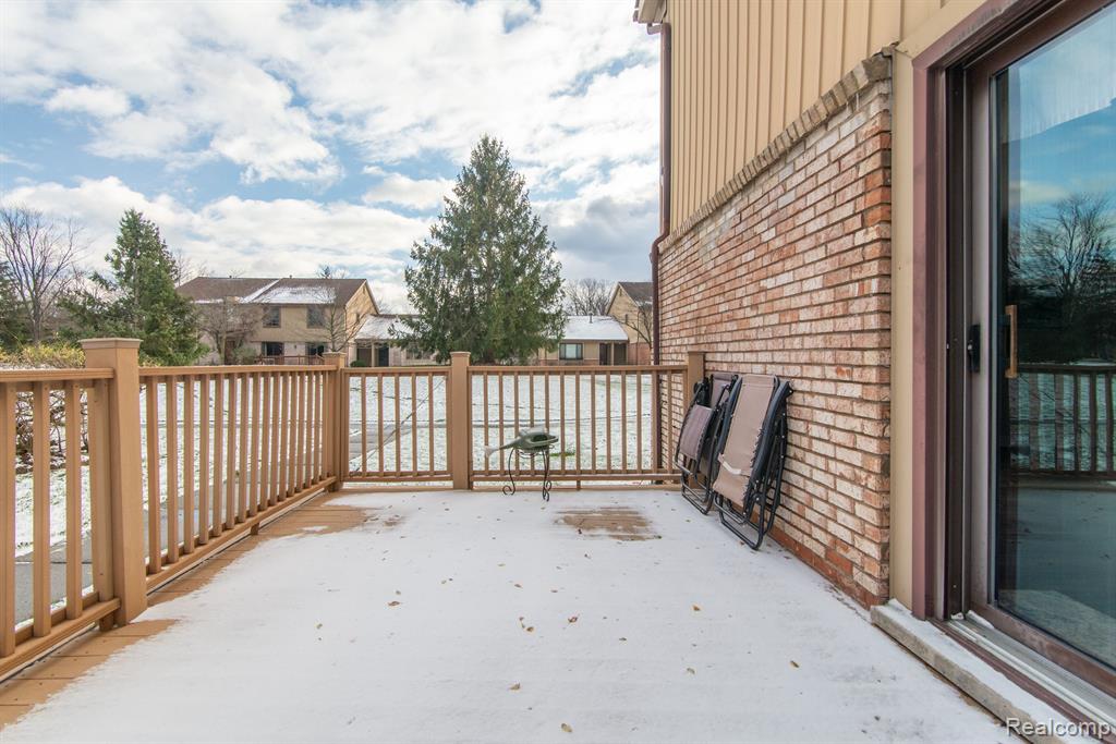 41696 BEDFORD Drive, Canton, MI 48187 — Photo 22