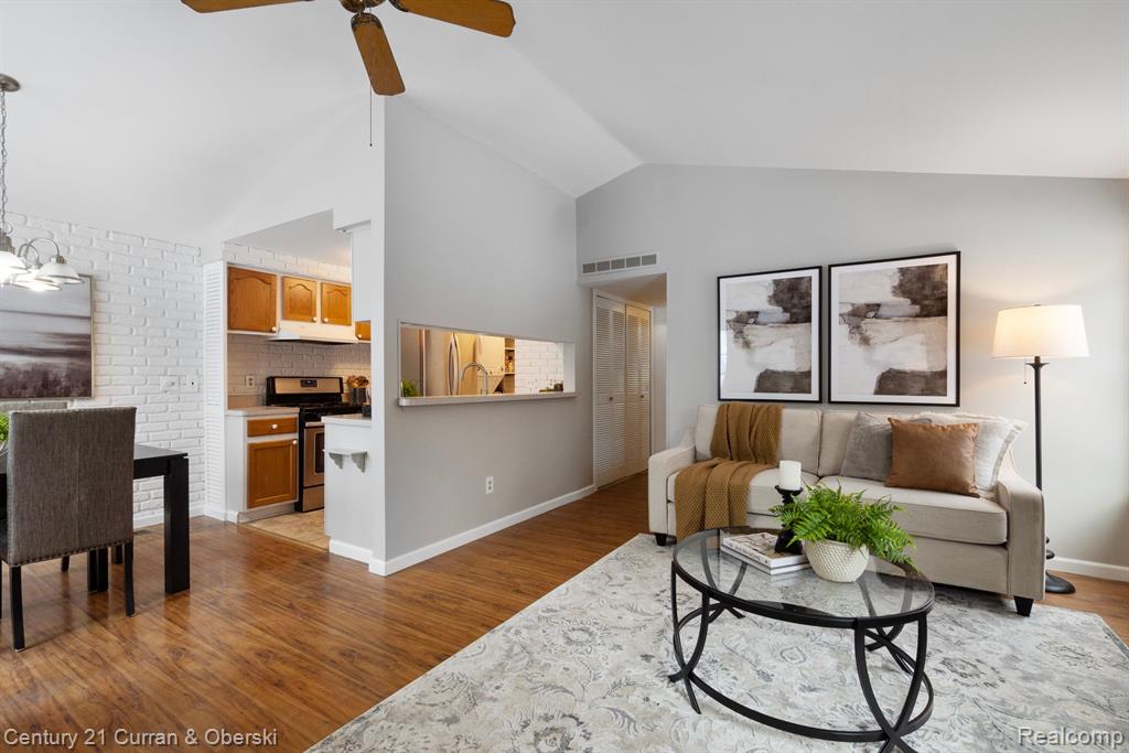 21216 E GLEN HAVEN Circle, 136, Northville, MI 48167 — Photo 6