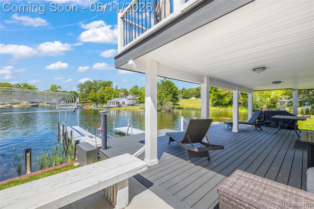 4661 Sashabaw Road, Waterford, MI 48329 — Photo 8