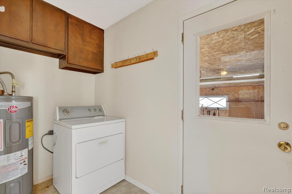3318 Shawnee Trail, Pinckney, MI 48169 — Photo 32