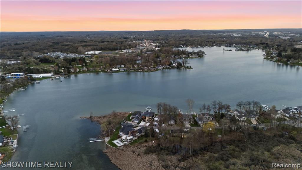 13281 Haddon Street, Fenton, MI 48430 — Photo 16