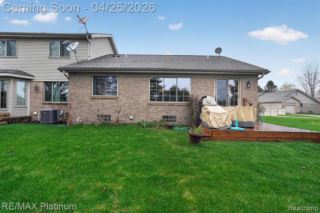 22290 Quail Run Circle, 6, South Lyon, MI 48178 — Photo 31