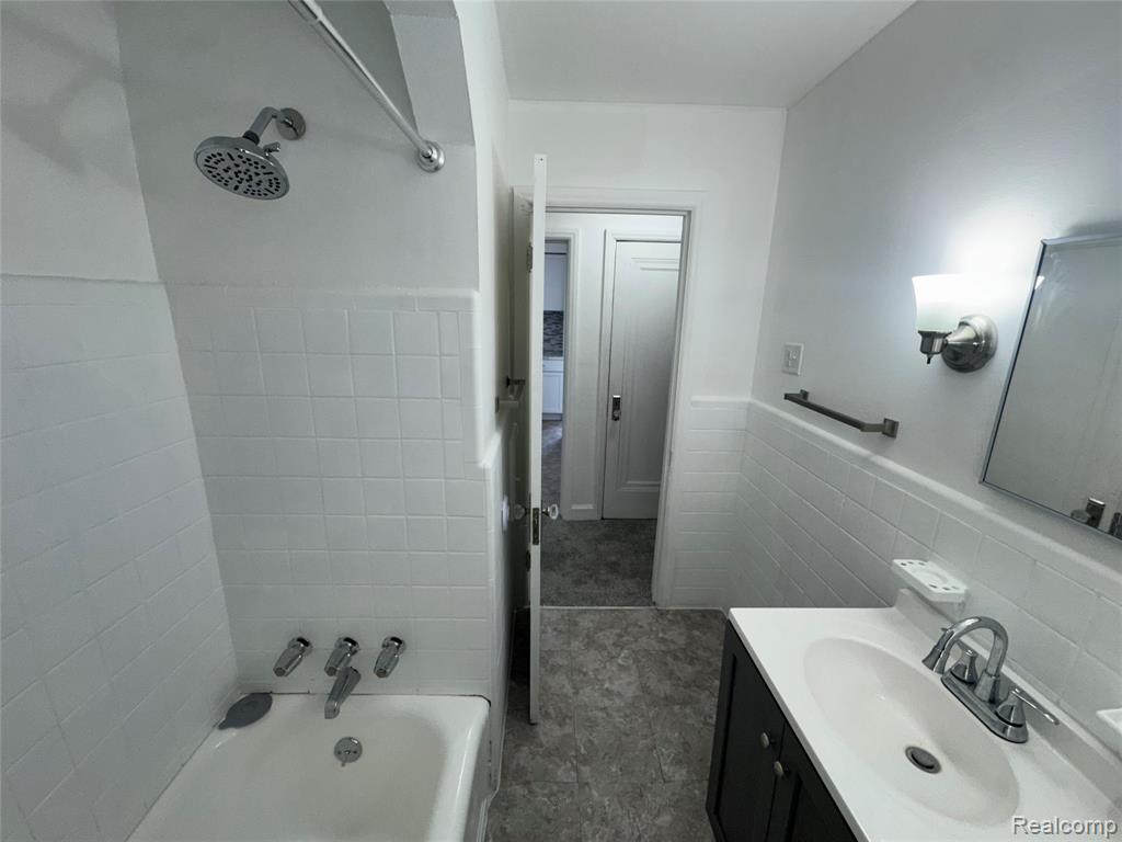 16854 Lesure Street, Detroit, MI 48235 — Photo 12