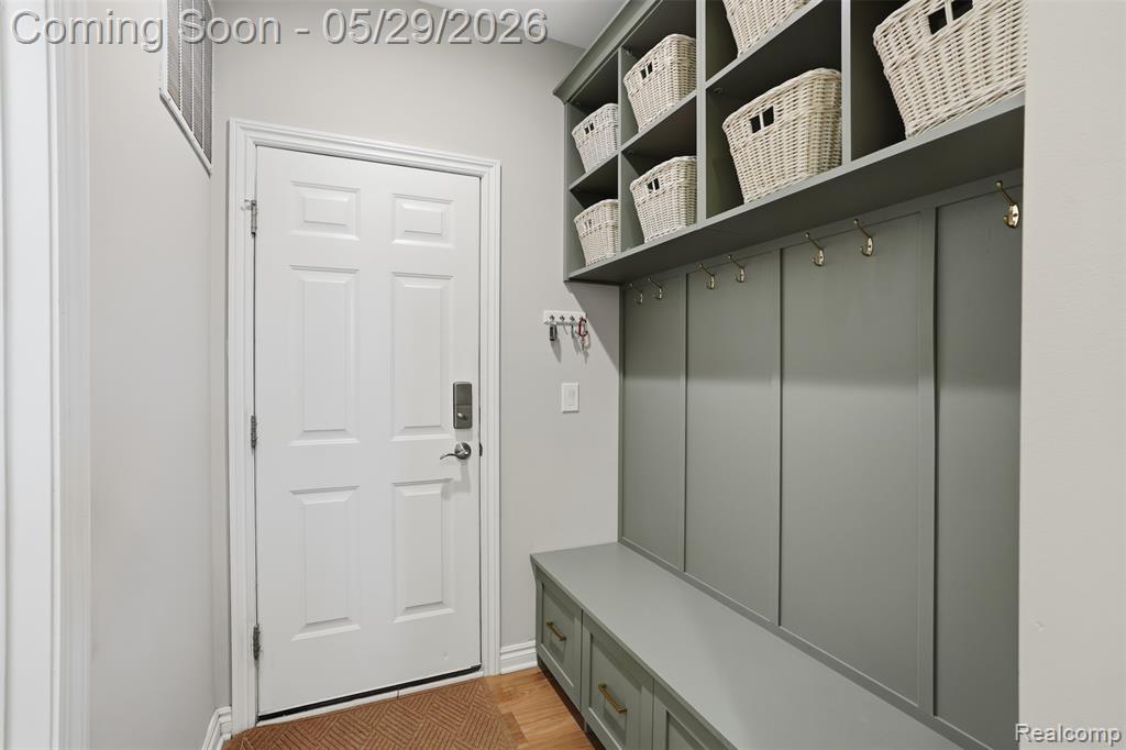 51572 Wales Court, South Lyon, MI 48178 — Photo 31