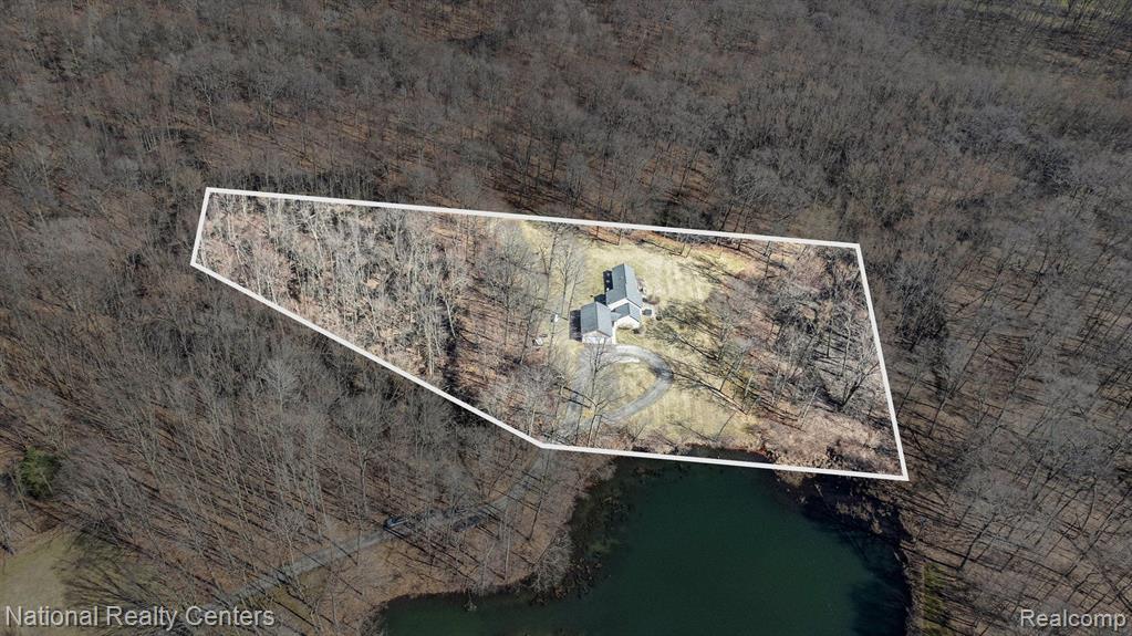 4060 Cullen Rd, Fenton, MI 48430 — Photo 31