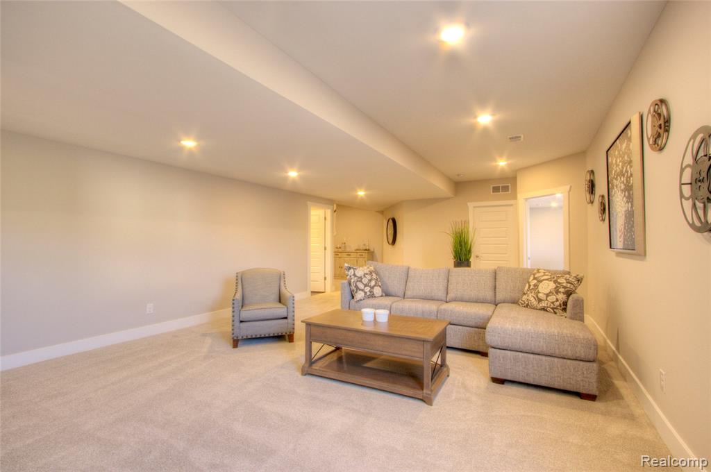 584 Round Rock Drive, Howell, MI 48843 — Photo 19