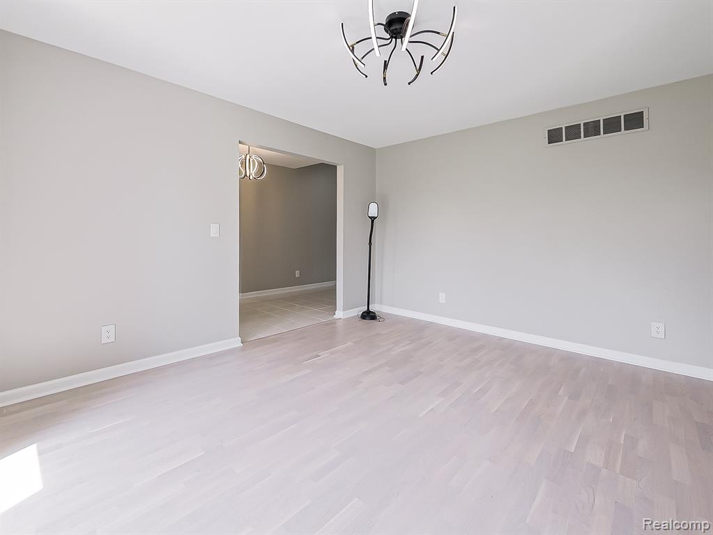 49202 Cheshire Lane, Canton, MI 48187 — Photo 29