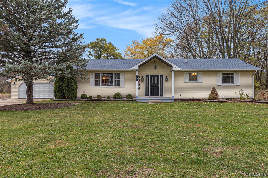 7135 Jordan Road, Grand Blanc, MI 48439 — front exterior