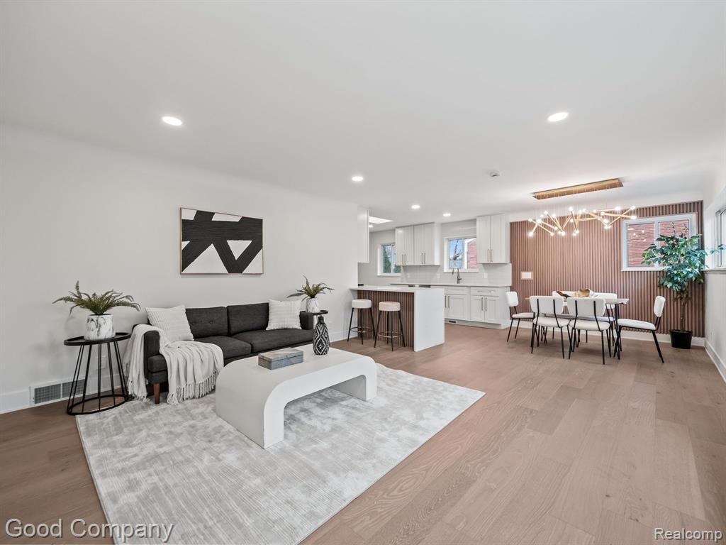 16979 MARGUERITE Street, Beverly Hills, MI 48025 — Photo 6