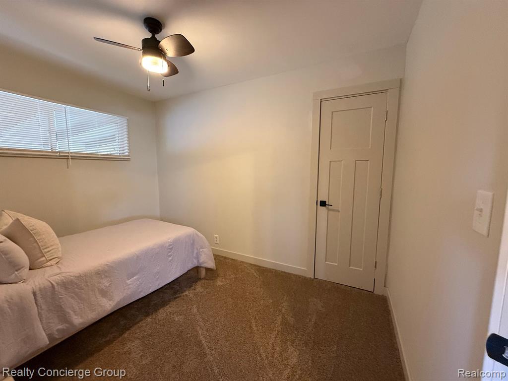 400 N LEONA Avenue, Garden City, MI — Photo 19