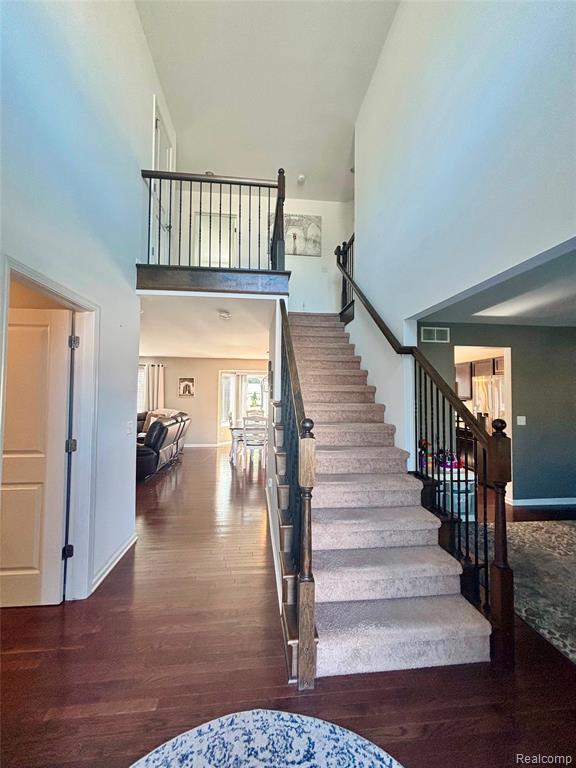 9292 Liberty Court, Livonia, MI 48150 — Photo 4