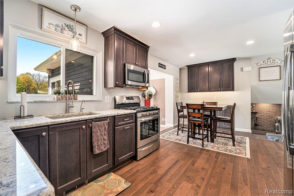 9703 TOWER Road, South Lyon, MI 48178 — Photo 9