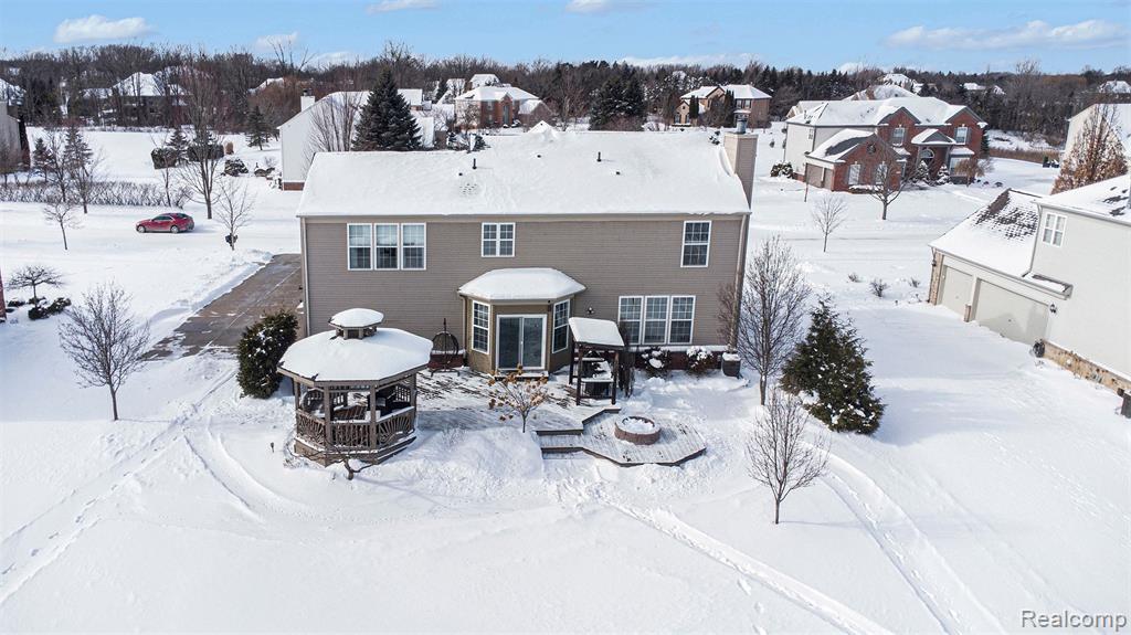8375 Oxford Lane, Grand Blanc, MI 48439 — Photo 33