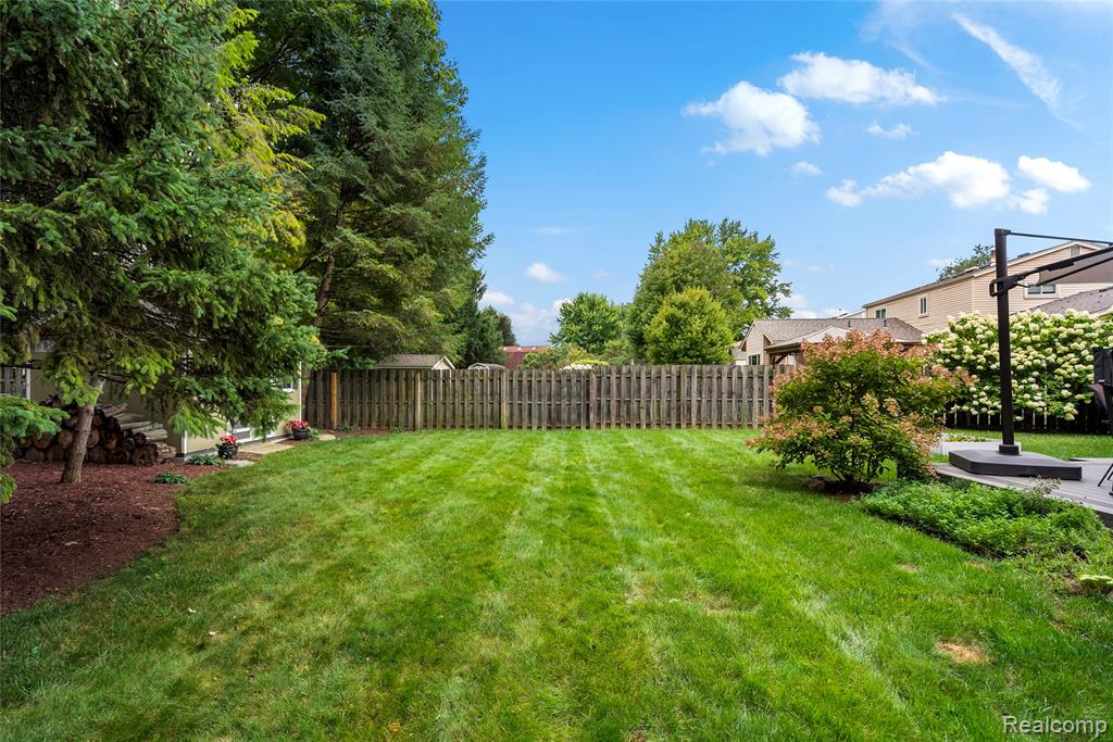 41961 Saltz Road, Canton, MI 48187 — Photo 43