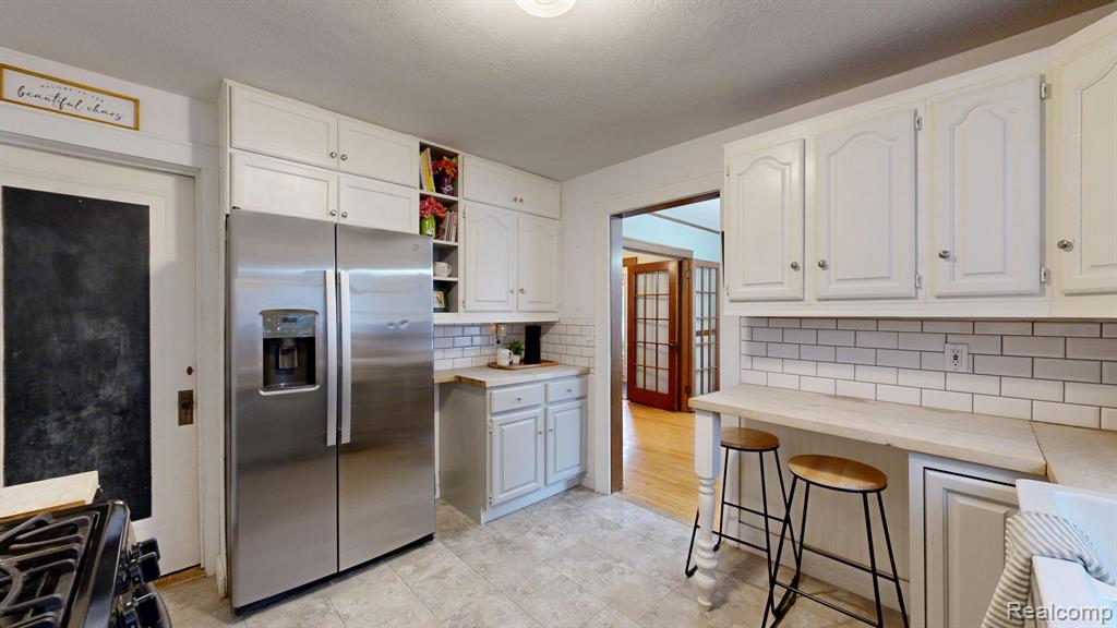 636 N Washington Street, Owosso, MI 48867 — Photo 17