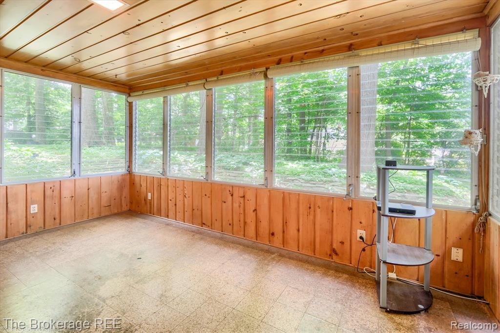 575 Bancroft Street, Imlay City, MI 48444 — Photo 24