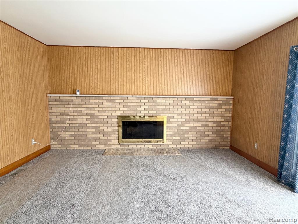 28428 Weddel Avenue, Brownstown, MI 48183 — Photo 15