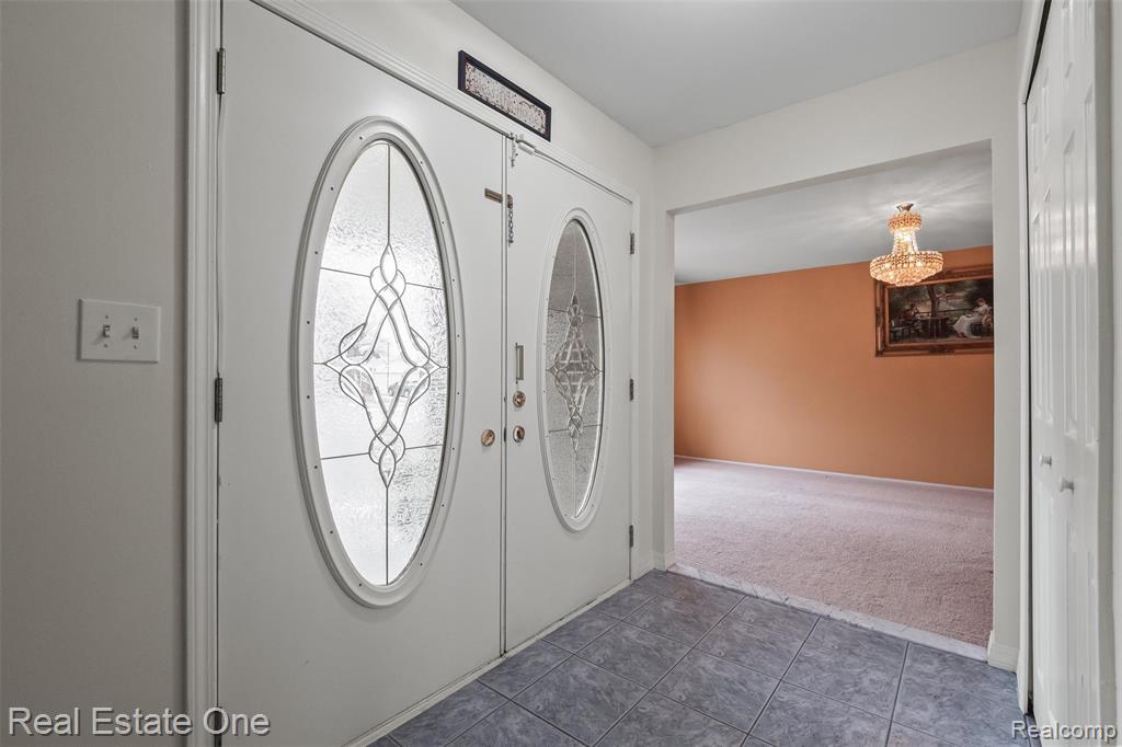 4469 Ardmore Drive, Sterling Heights, MI 48310 — Photo 4