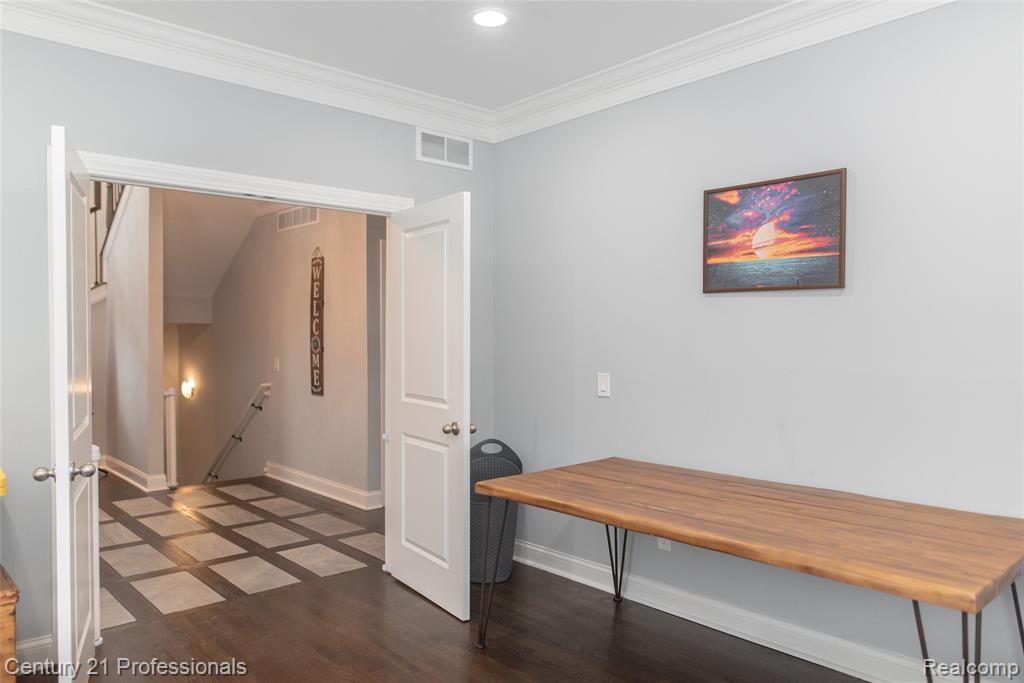 513 Renshaw Street, Rochester, MI 48307 — Photo 18