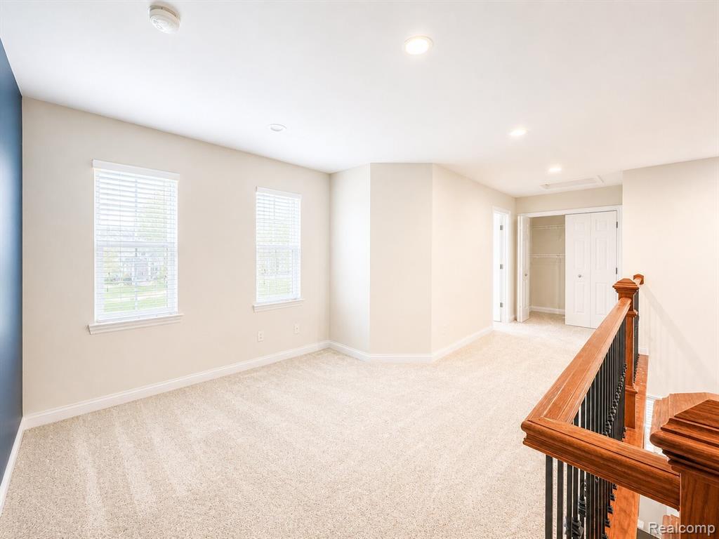 4392 Navin Field Lane, Troy, MI 48085 — Photo 18