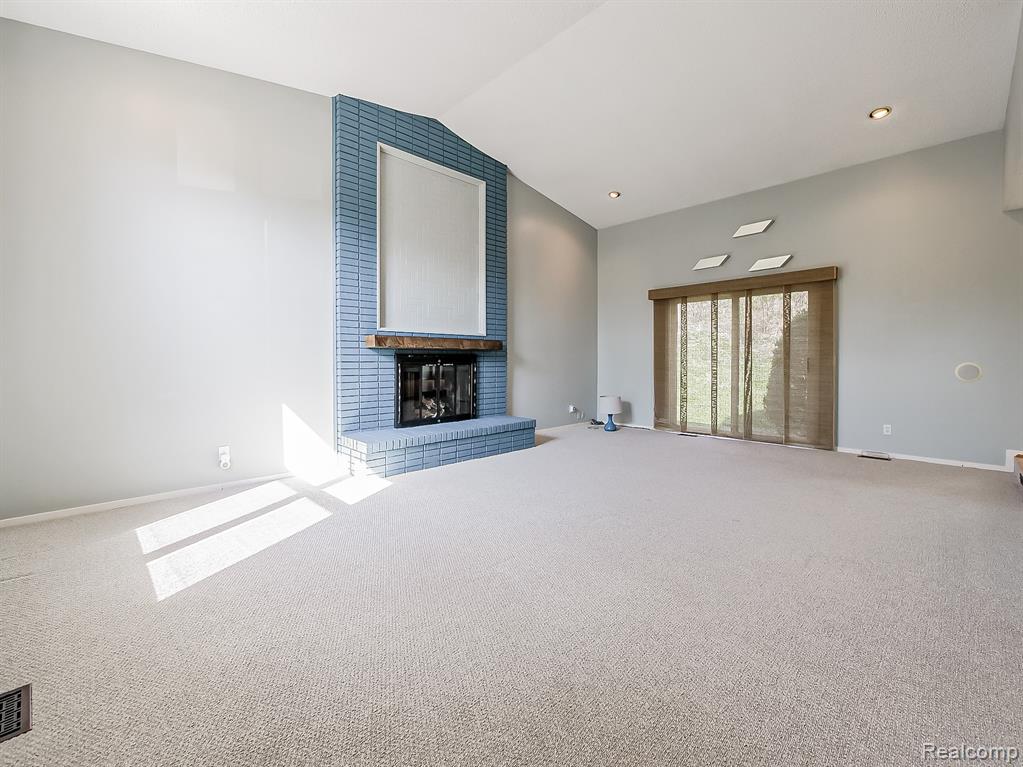 878 River Bend Drive, Rochester Hills, MI 48307 — Photo 13