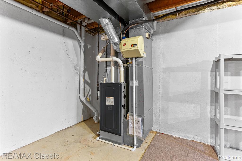 227 Edington Circle, Canton, MI 48187 — Photo 31
