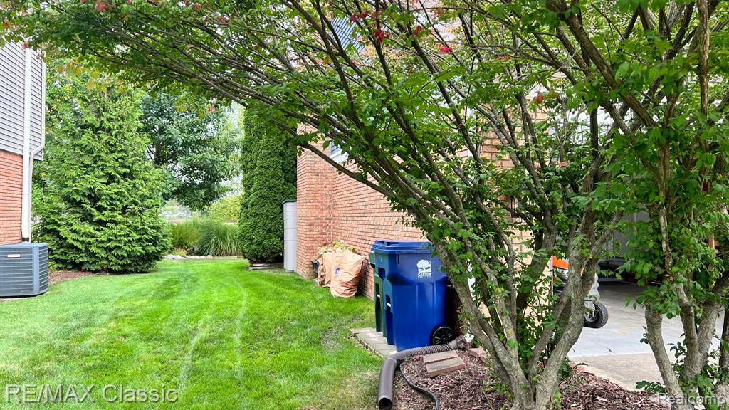 6644 Weathersfield Way, Canton, MI 48187 — Photo 64