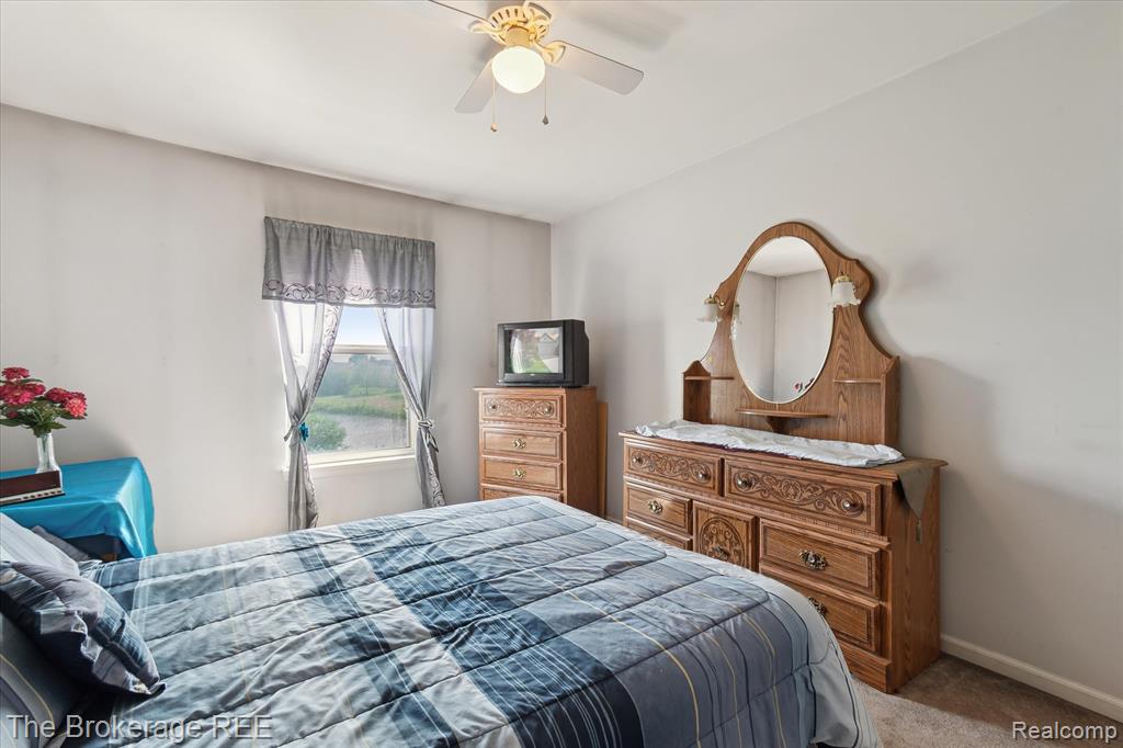 4104 Pond Run, Canton, MI 48188 — Photo 8
