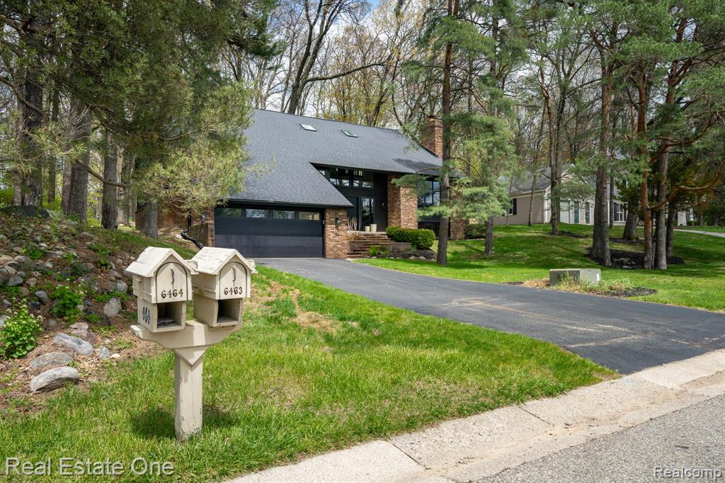 6464 Deer Ridge Drive, Clarkston, MI 48348 — Photo 49