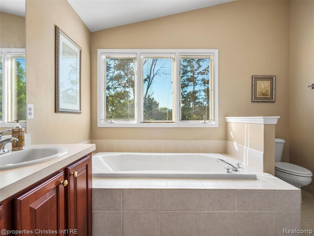 40053 Bexley Way, Northville, MI 48168 — Photo 28