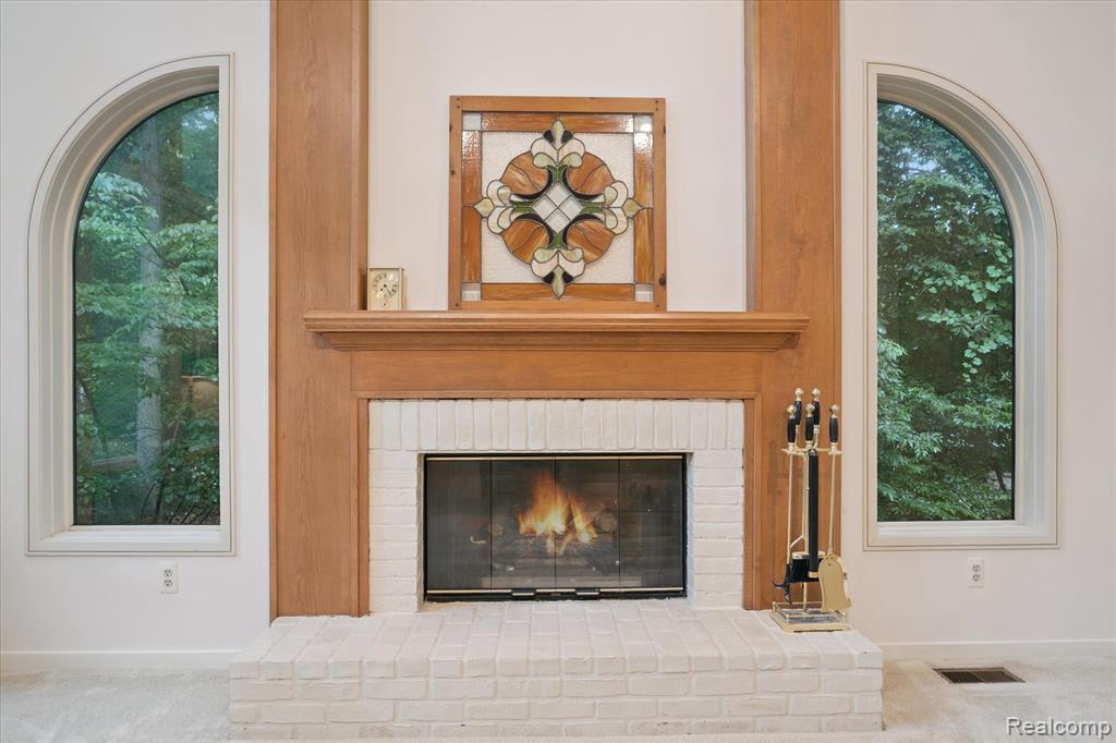 9724 Pine Valley Trail, Brighton, MI 48114 — Photo 11