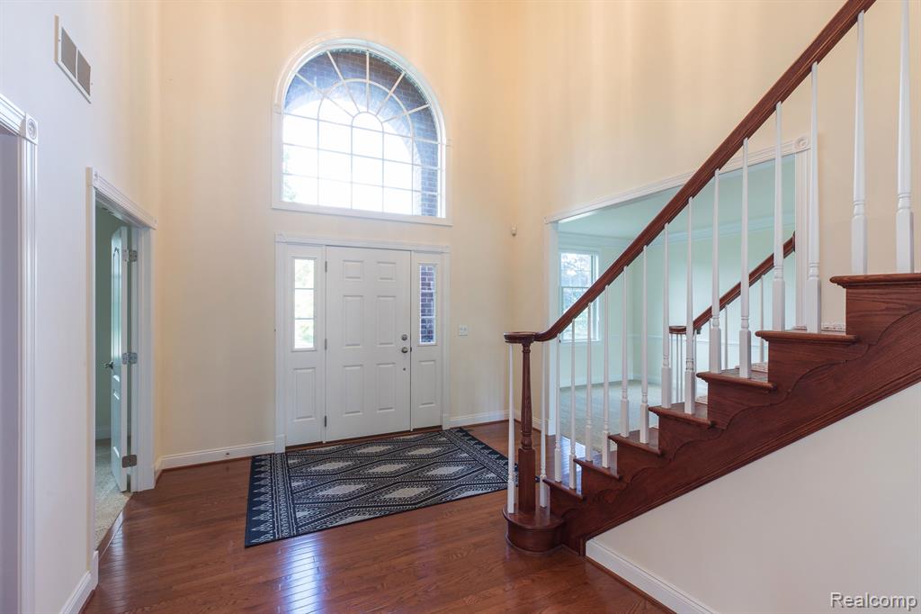 17904 Crestbrook Drive, Northville, MI 48168 — Photo 7