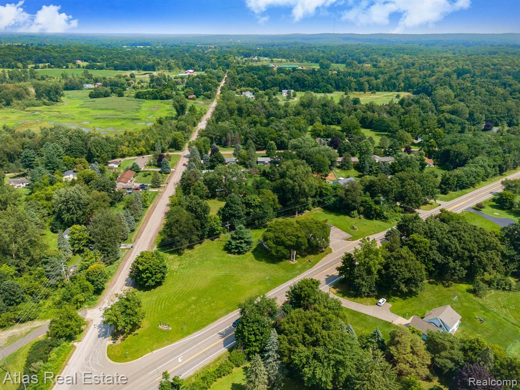9037 S STATE Road, Goodrich Vlg, MI — Photo 4