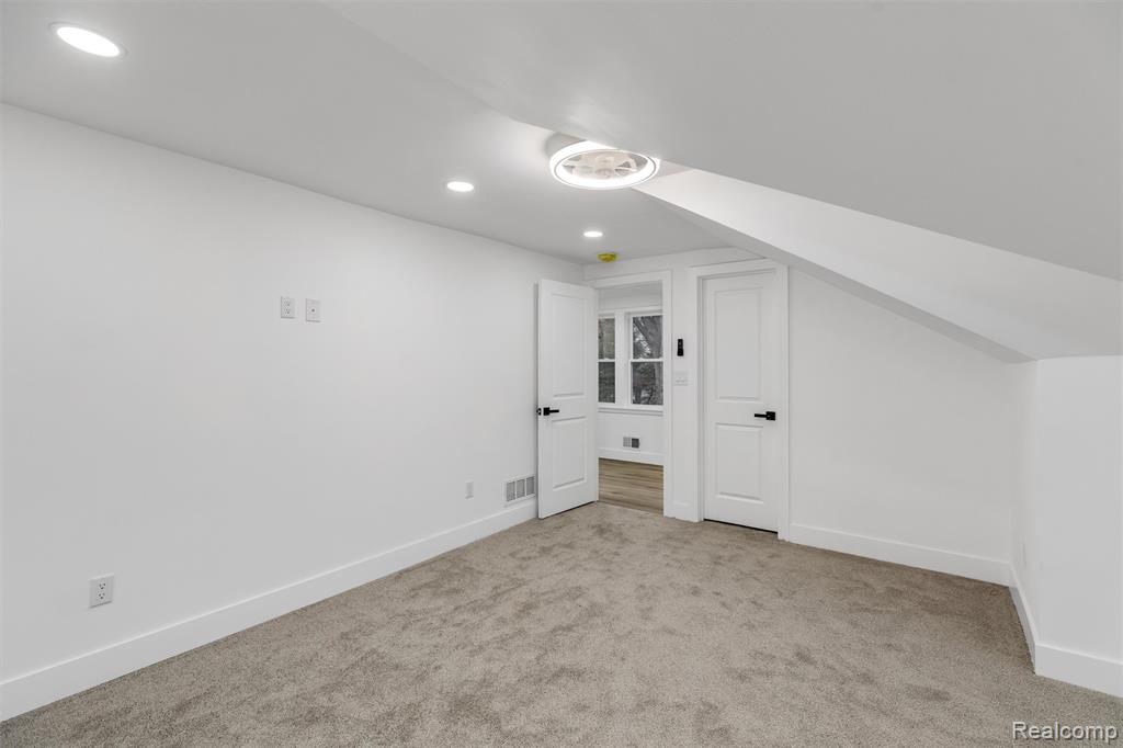 12519 Maiden Street, Detroit, MI 48213 — Photo 17