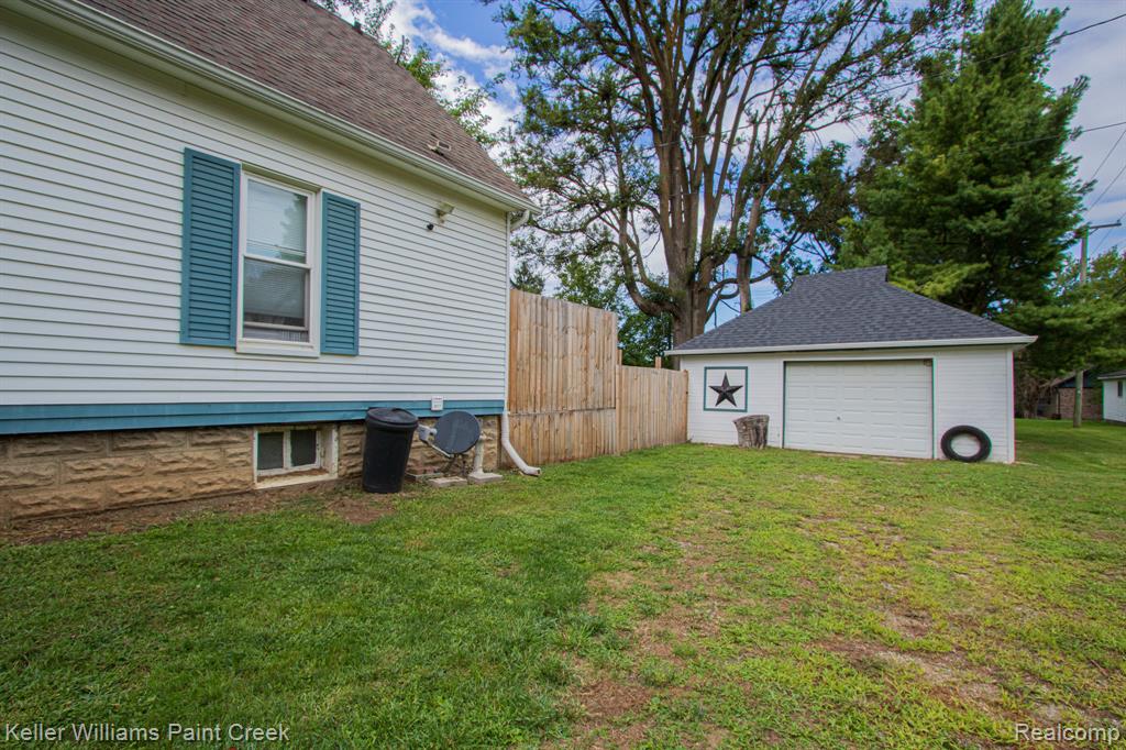 130 6th Street, Imlay City, MI 48444 — Photo 3