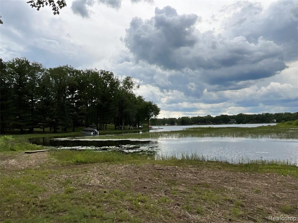 2192 Lake Road S, National City, MI 48748 — Photo 2