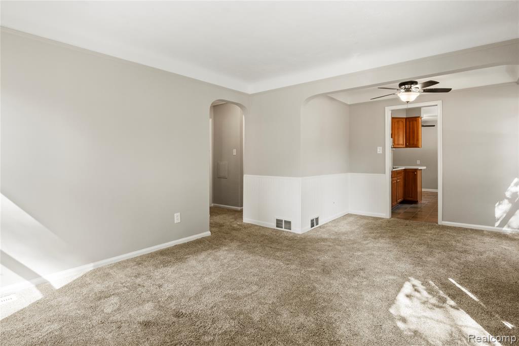 9591 Columbia, Redford, MI 48239 — Photo 14