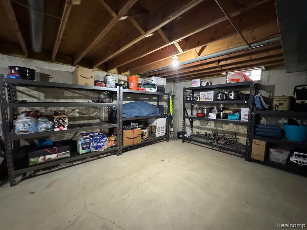5851 Kingfisher Lane, Clarkston, MI — Photo 64