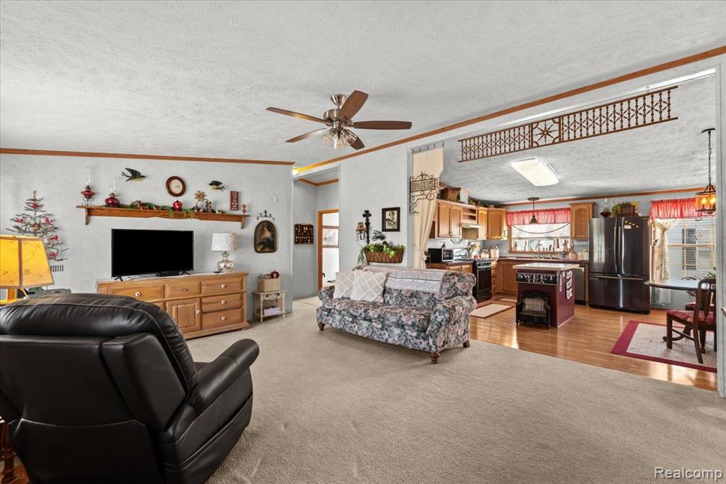 4482 Wynnwood Drive, Howell, MI 48843 — Photo 5
