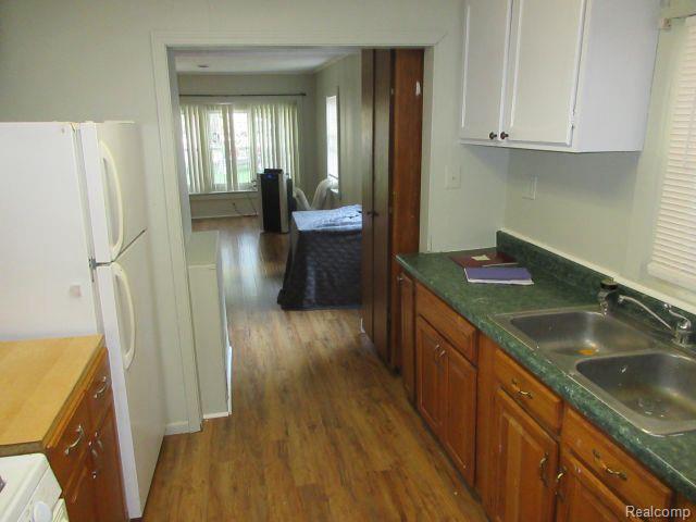 4059 Chenlot Lane, Waterford, MI 48328 — Photo 13