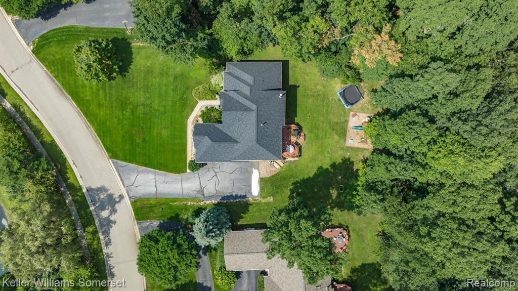 9732 FOREST RIDGE Drive, Clarkston, MI 48348 — Photo 36
