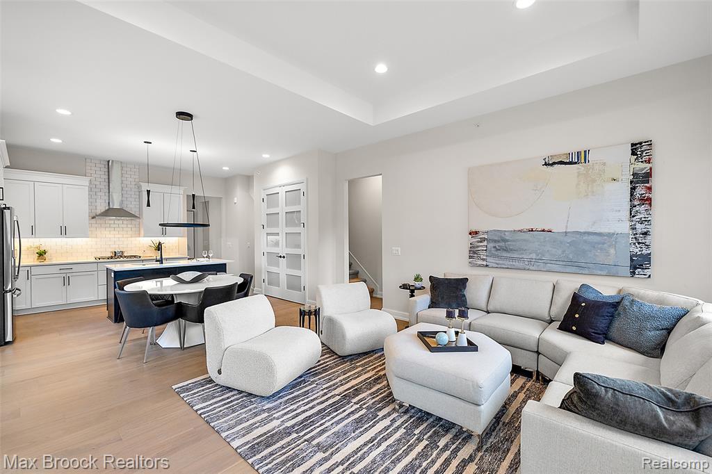 7464 Gramercy Circle, 19, West Bloomfield, MI — Photo 16