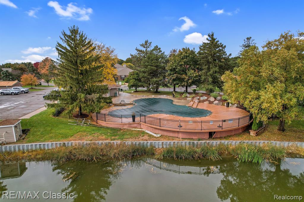 40041 CROSSWINDS, Novi, MI — Photo 35